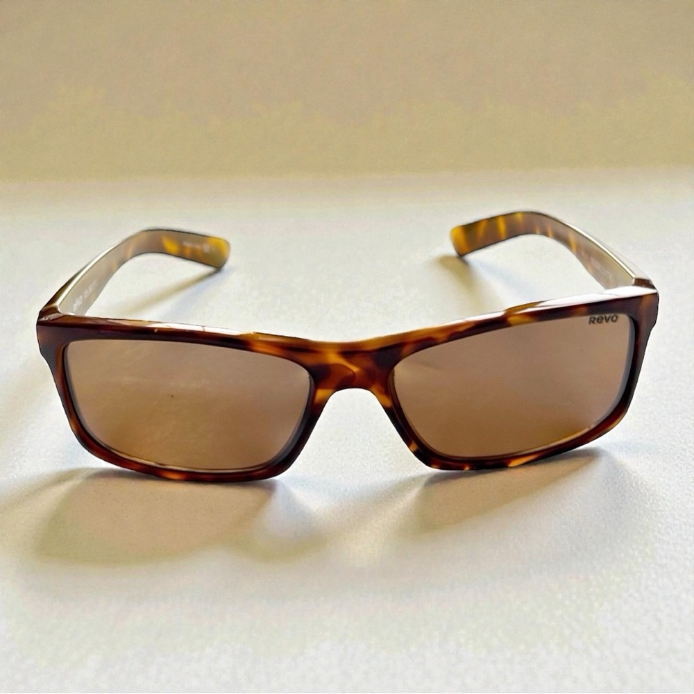 Revo polarized Square Classic brown tortoise /olive green sunglasses | 58.15.135